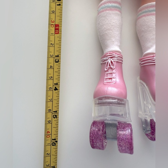 14” RAINBOW Surprise High Doll – Pixie Rose Doll - Picture 6 of 10